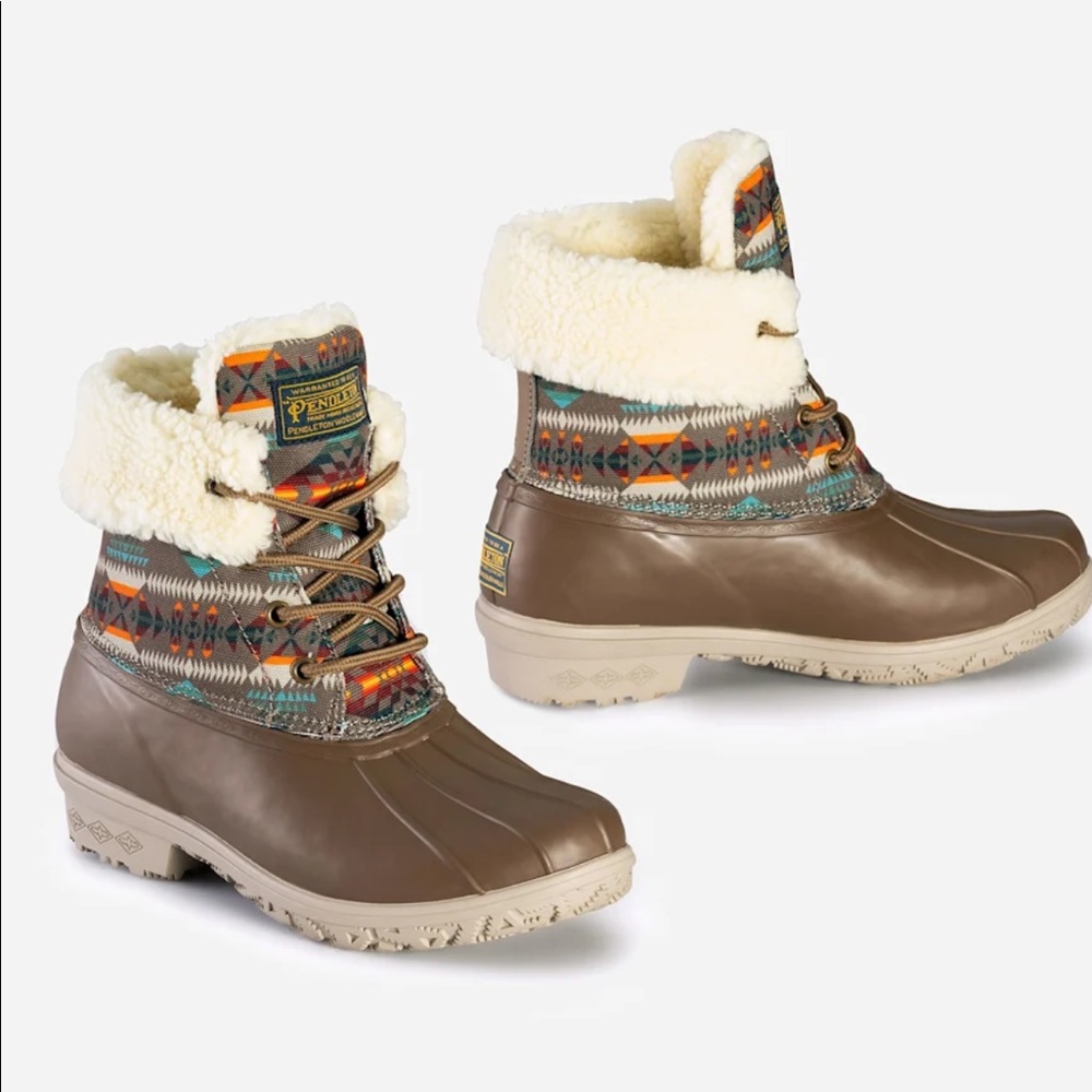 Pendelton Basket Maker duck boot